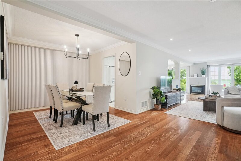 55 Edgewater Dr, Stoney Creek ON