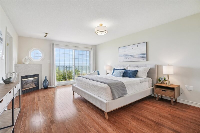 55 Edgewater Dr, Stoney Creek ON