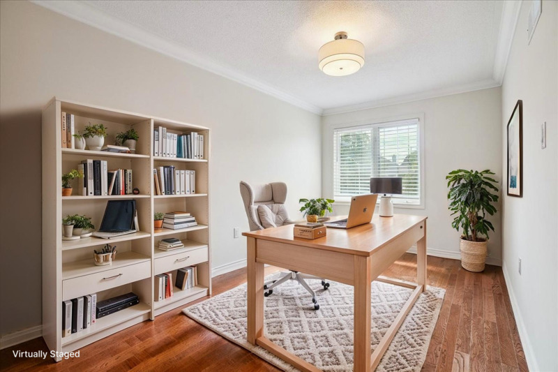 55 Edgewater Dr, Stoney Creek ON