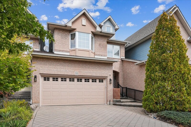 55 Edgewater Dr, Stoney Creek ON