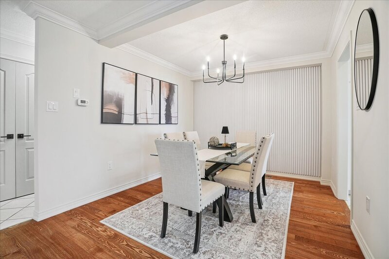 55 Edgewater Dr, Stoney Creek ON