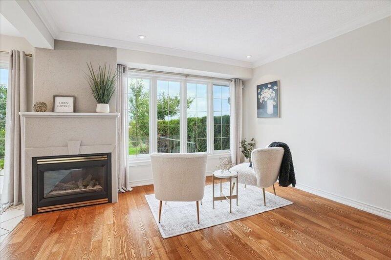 55 Edgewater Dr, Stoney Creek ON