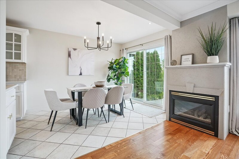 55 Edgewater Dr, Stoney Creek ON