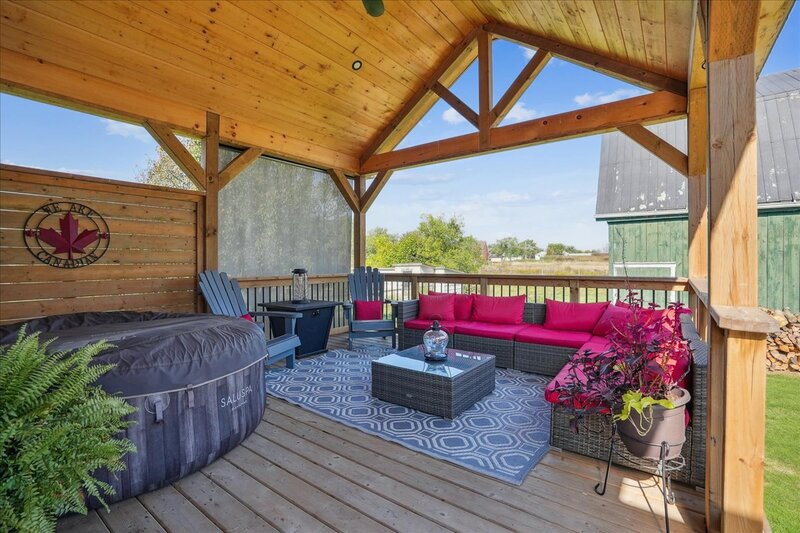 15 Main Ave E, Fisherville ON