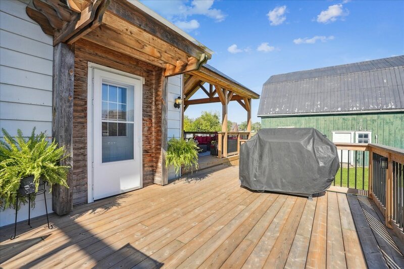 15 Main Ave E, Fisherville ON