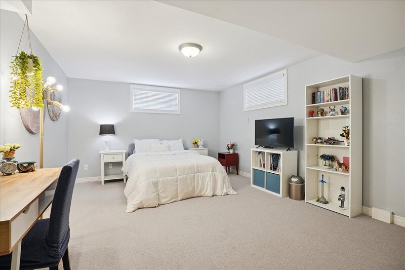 4314 Lindsey Cres, Beamsville ON