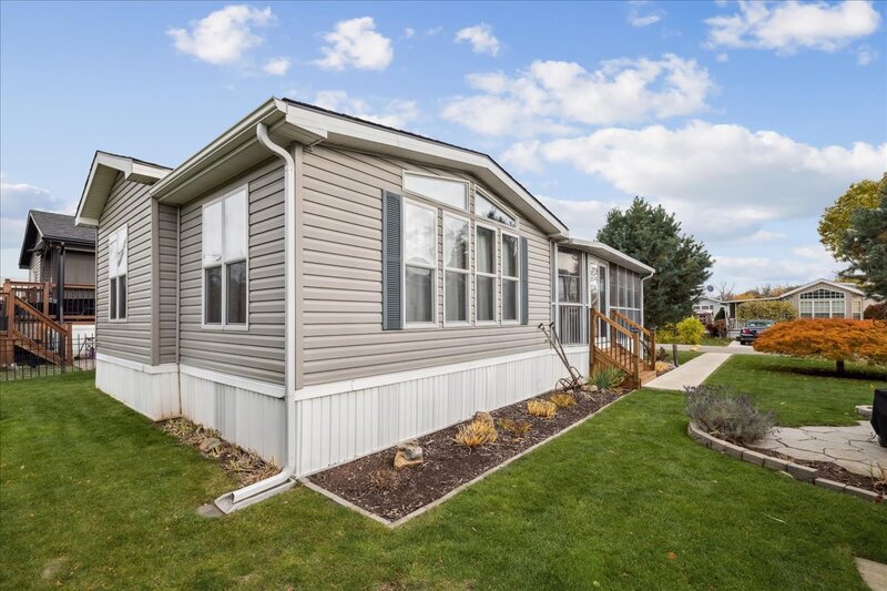 4449 Milburough Line. #13 Spruce