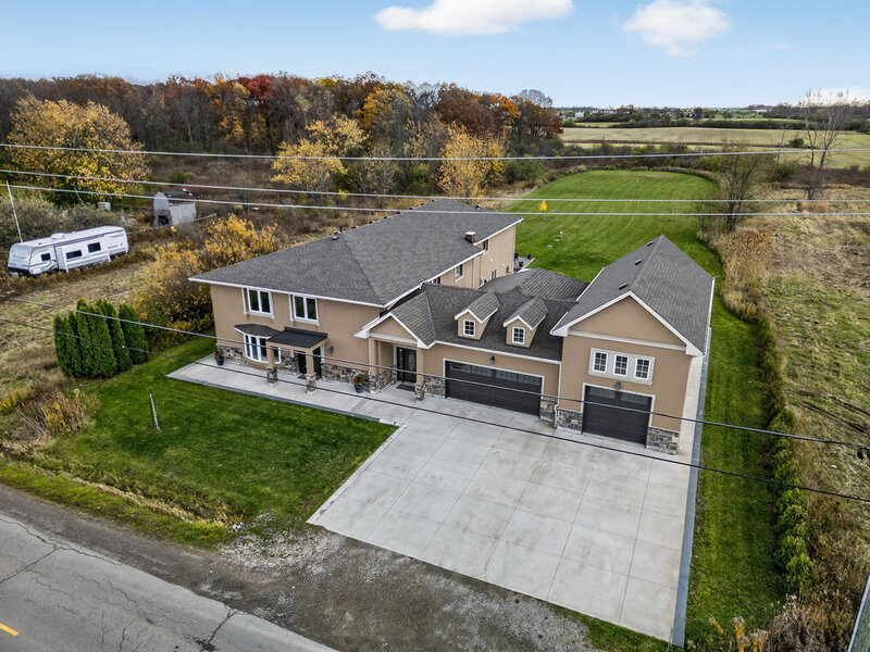 74 Green Mountain Rd E, Stoney Creek