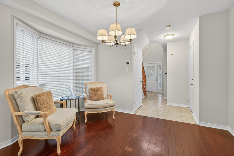 #37-76 Frances Ave, Stoney Creek