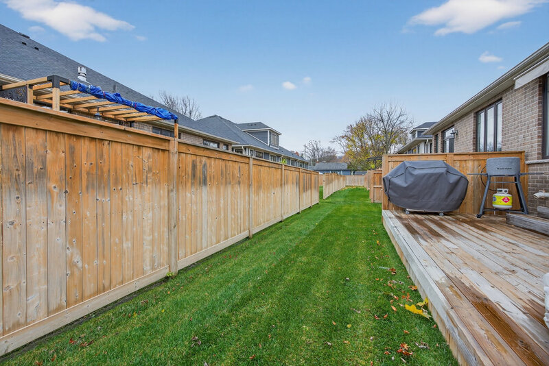 5 Macassa Crt, Grimsby