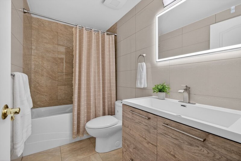 #46-610 Barton St, Stoney Creek