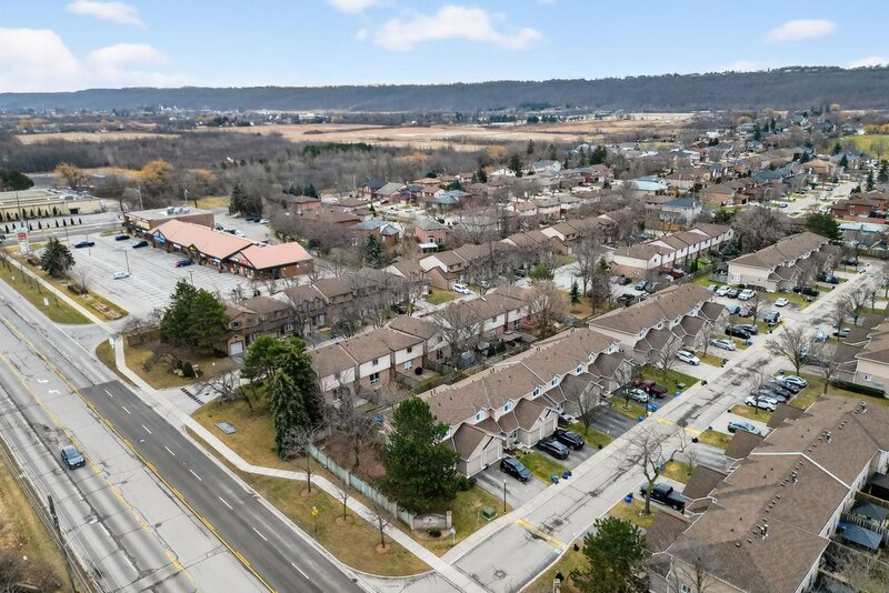 #46-610 Barton St, Stoney Creek
