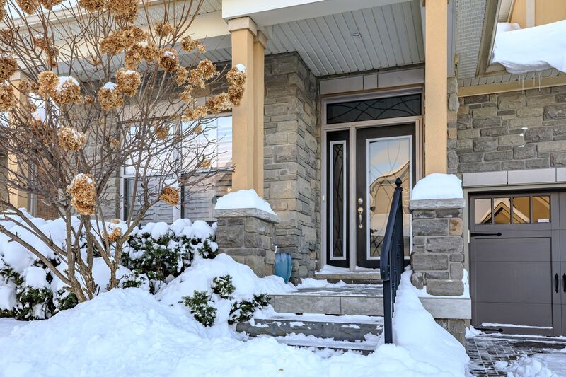 27 Black Walnut Cres, Ancaster ON
