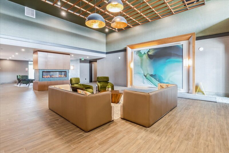 #815 - 460 Dundas St E, Waterdown