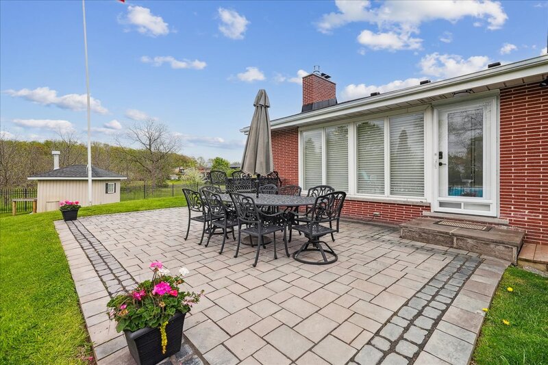 10 Azalea Ct, Hamilton