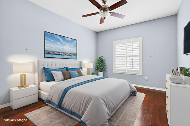 ATTATCHED BUNGALOW IN QUIET HAMILTON ADULT COMMUNITY!