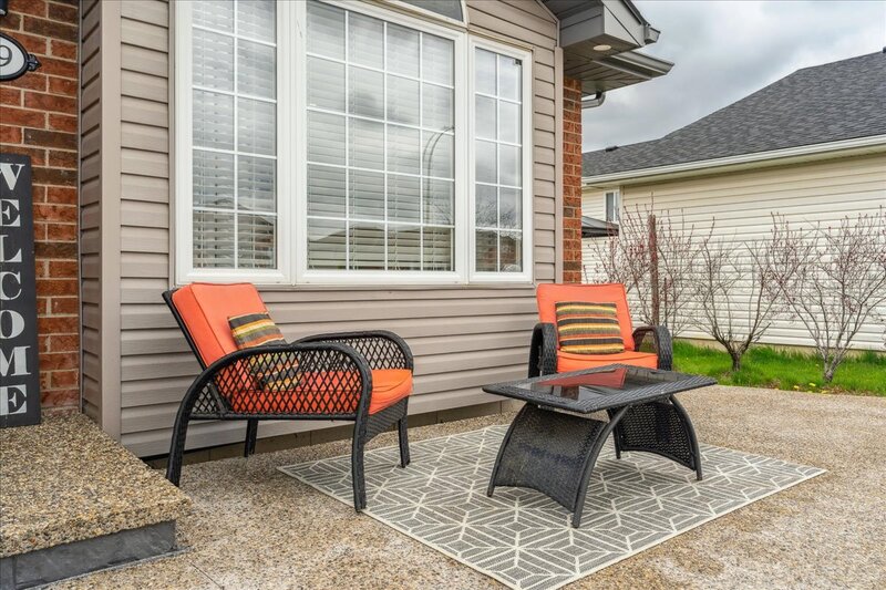 MODERN SPACIOUS OPEN CONCEPT BUNGALOW IN HAGERSVILLE!