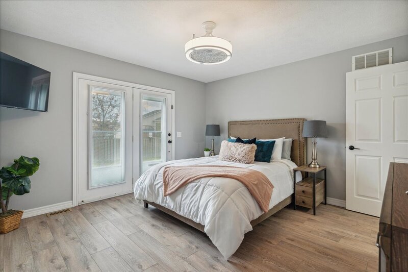 MODERN SPACIOUS OPEN CONCEPT BUNGALOW IN HAGERSVILLE!