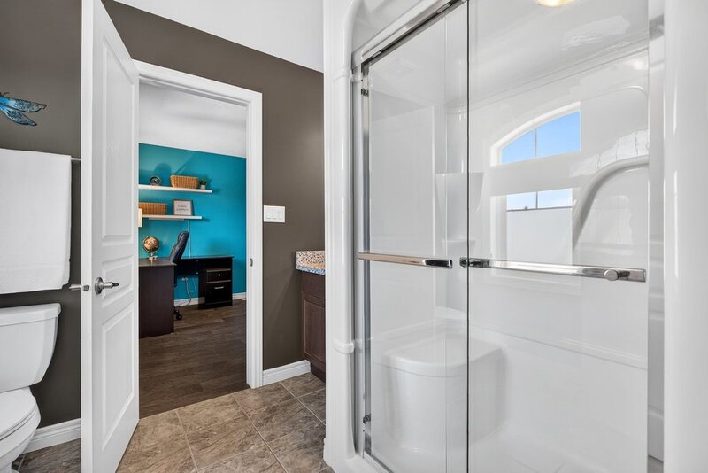 BEAUTIFULLY MAINTAINED 2STRY HOME W/POOL IN BINBROOK