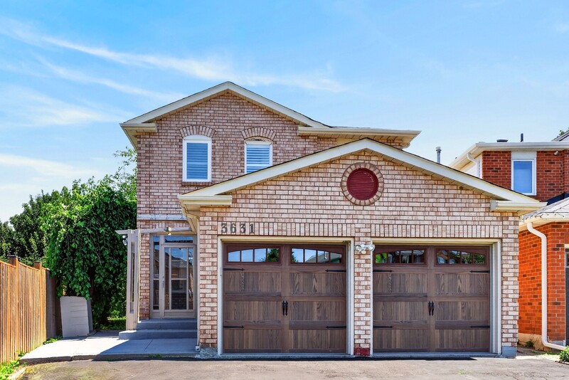 GREAT FAMILY HOME IN QUIET FAMILY NEIGHBOURHOOD IN MISSISSAUGA!