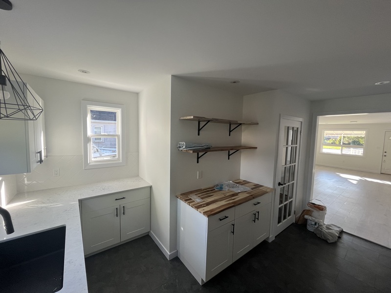 GREAT BUNGALOW WITH SPACIOUS YARD IN NIAGARA FALLS