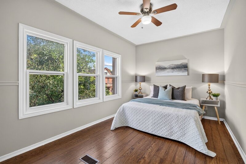 GREAT FAMILY HOME IN PRIME HAMILTON LOCATION!