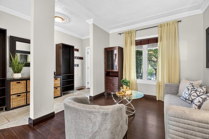 GREAT FAMILY HOME IN PRIME HAMILTON LOCATION!