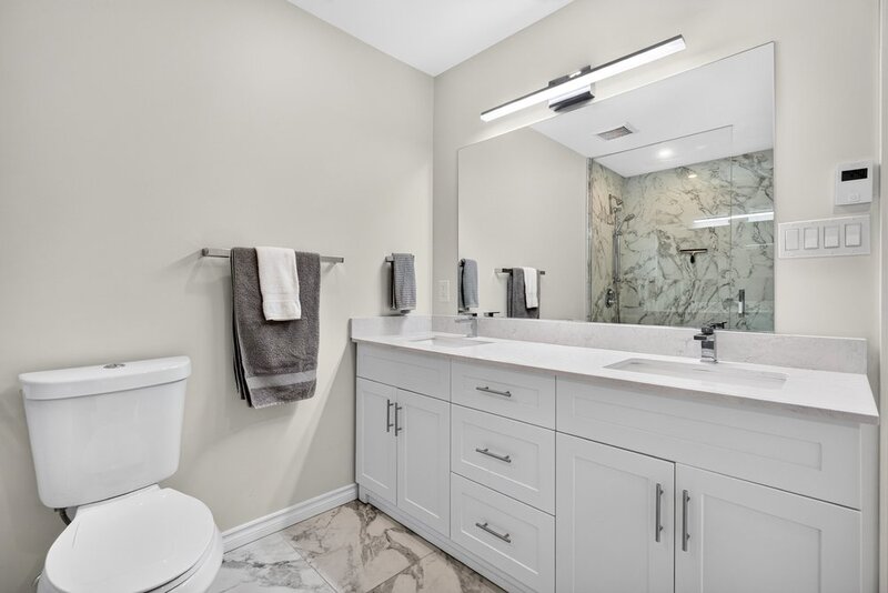 GORGEOUS RAISED RANCH IN SOUGHT AFTER ST. CATHARINES NEIGHBOURHOOD