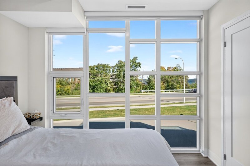 2 UNDERGROUND PARKING SPACES & LAKE VIEWS IN SOUGHT AFTER GRIMSBY NEIGHBOURHOOD