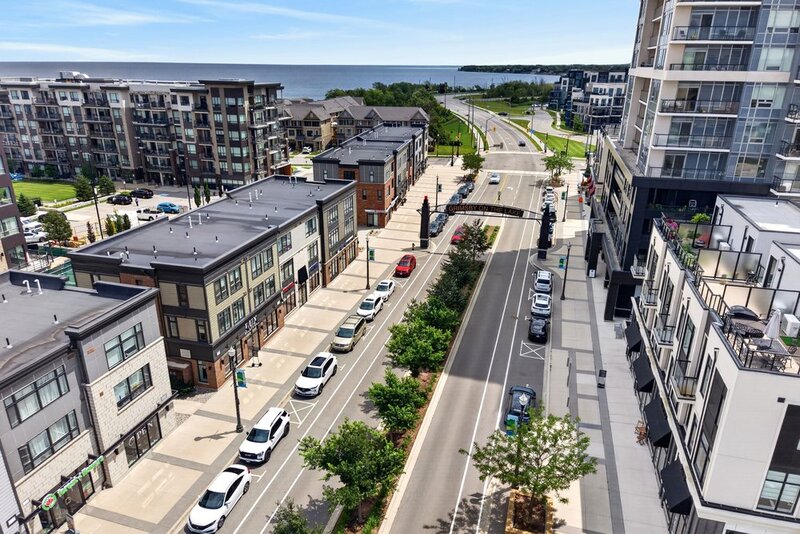 2 UNDERGROUND PARKING SPACES & LAKE VIEWS IN SOUGHT AFTER GRIMSBY NEIGHBOURHOOD