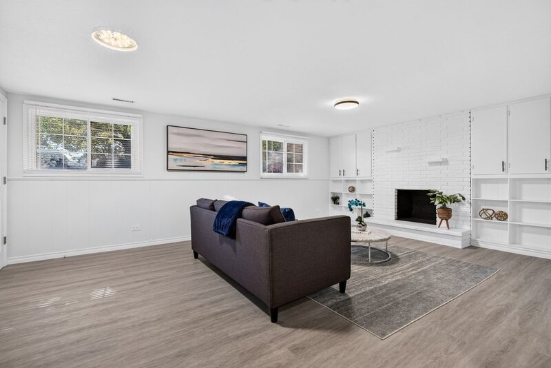 GORGEOUS RAISED RANCH IN SOUGHT AFTER ST. CATHARINES NEIGHBOURHOOD