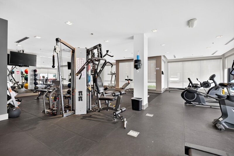 AMAZING VIEWS IN THIS GORGEOUS GRIMSBY 1BR+DEN CONDO